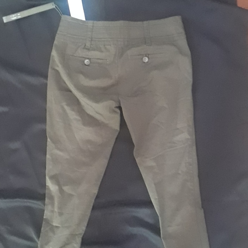 Pants - Picture 3 of 5